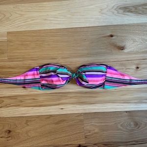 🏷3/$15🛍 Victoria’s Secret Bandaeu Swim Top, Strapless